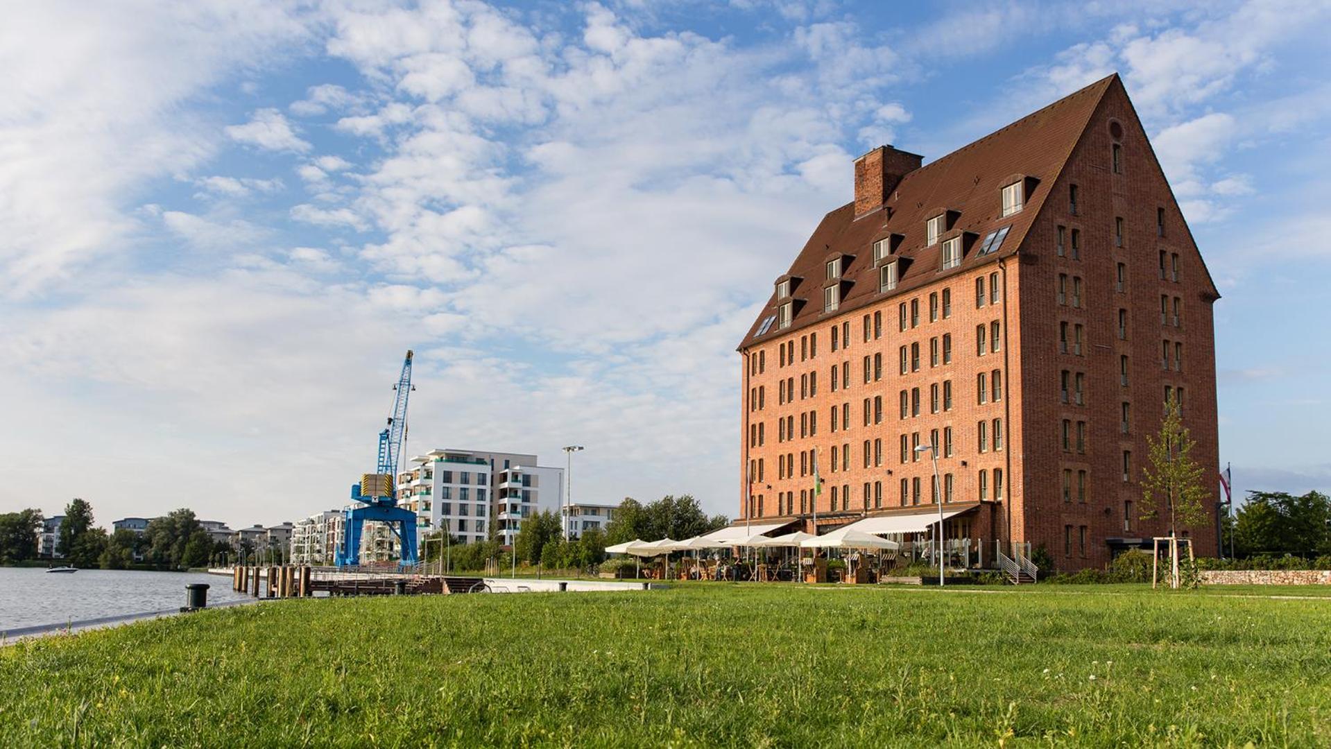 Hotel Speicher Am Ziegelsee Schwerin  Exterior photo